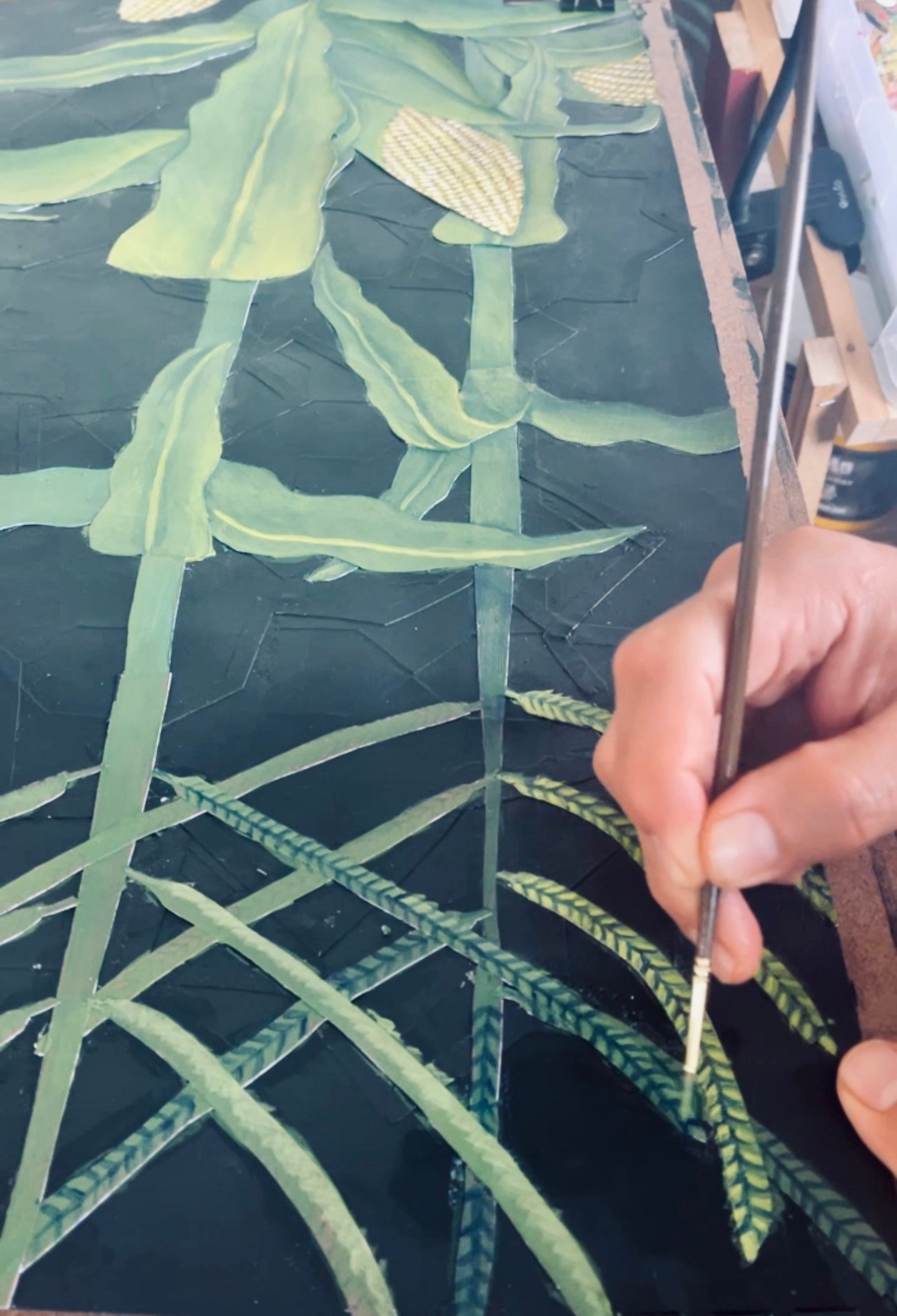 Basilio Aguirre demonstrating his work